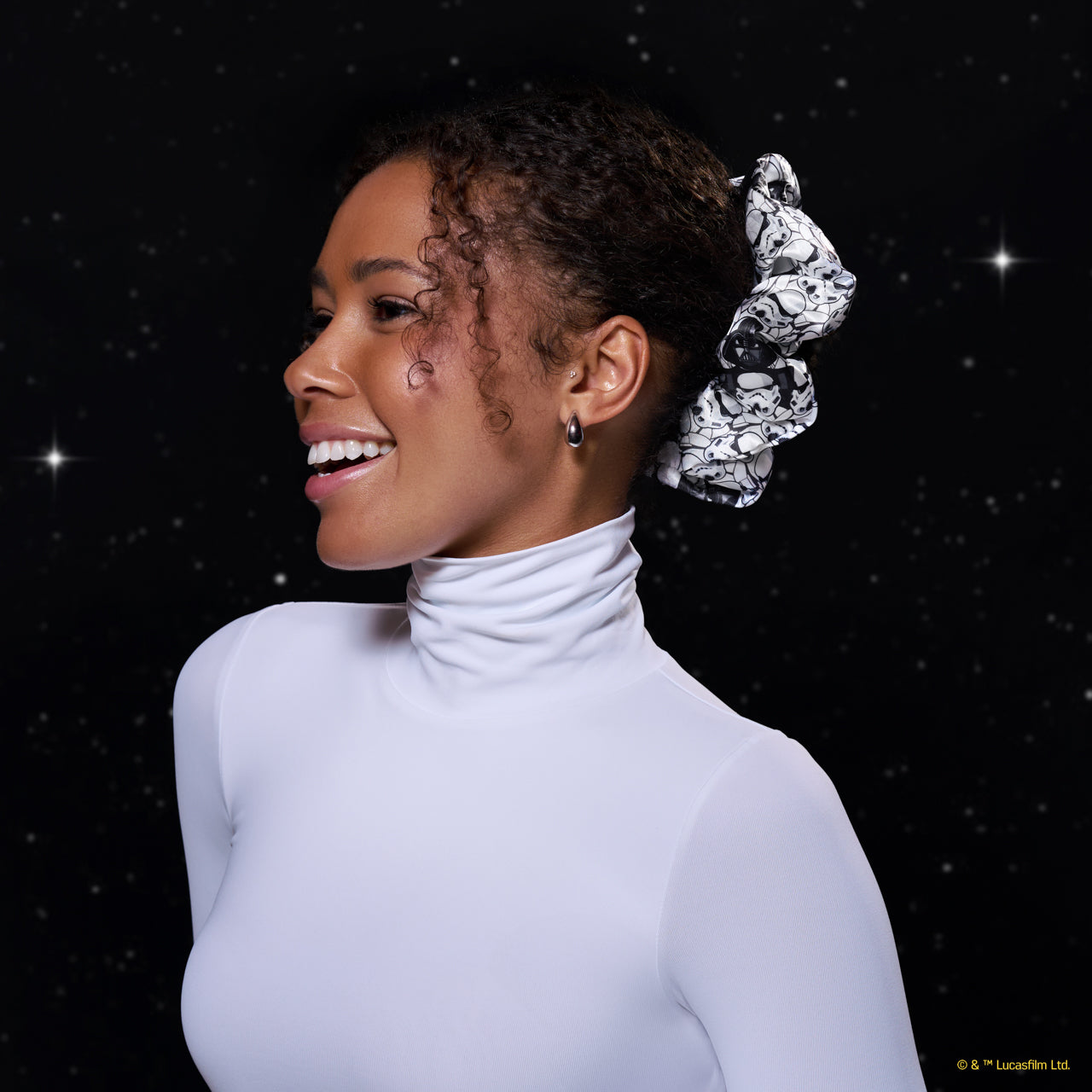 Star Wars™ & Kitsch Pillow Scrunchies® in Satin - R2-D2 & Stormtroopers