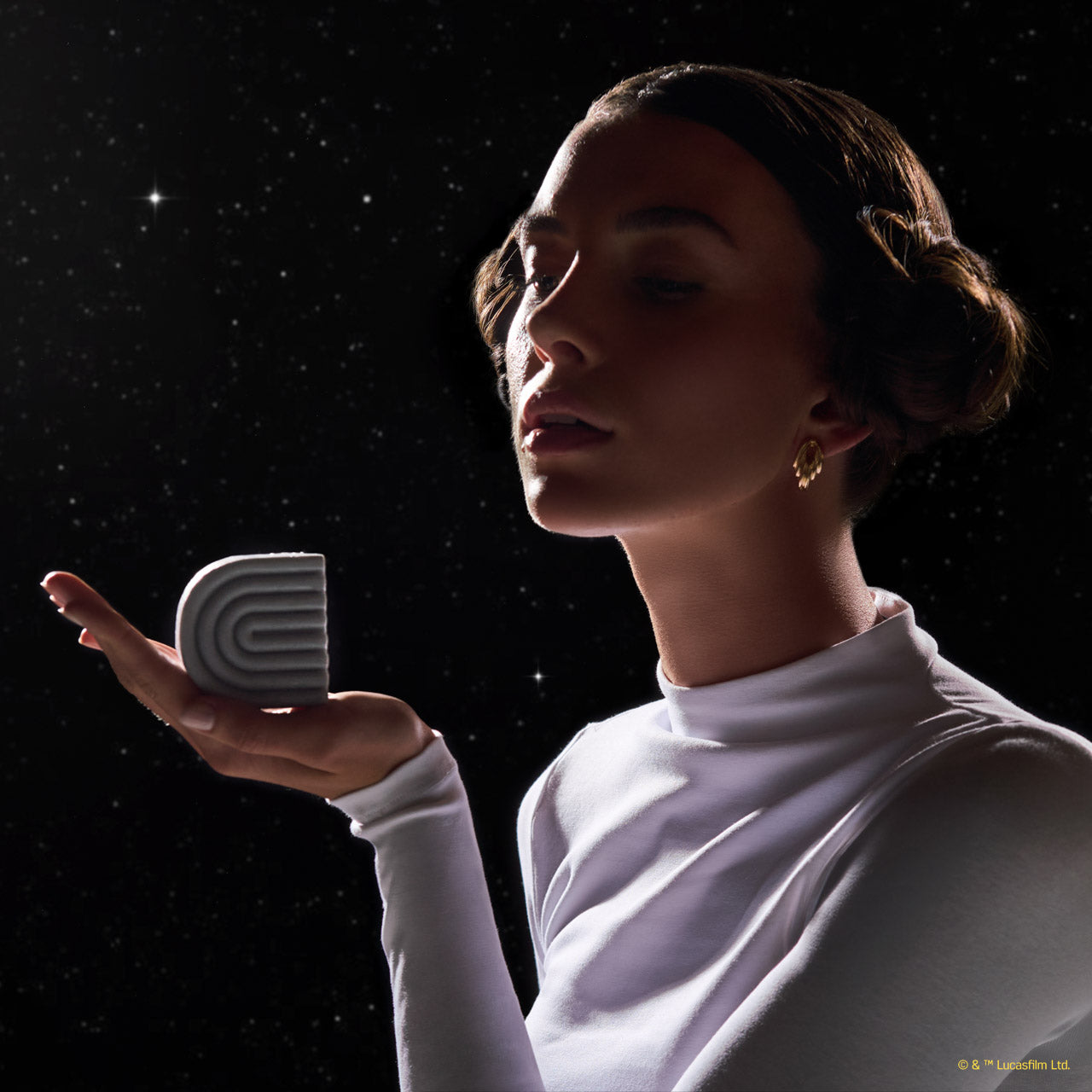 Star Wars™ & Kitsch Acondicionador sólido fortalecedor con proteína de agua de arroz - R2-D2