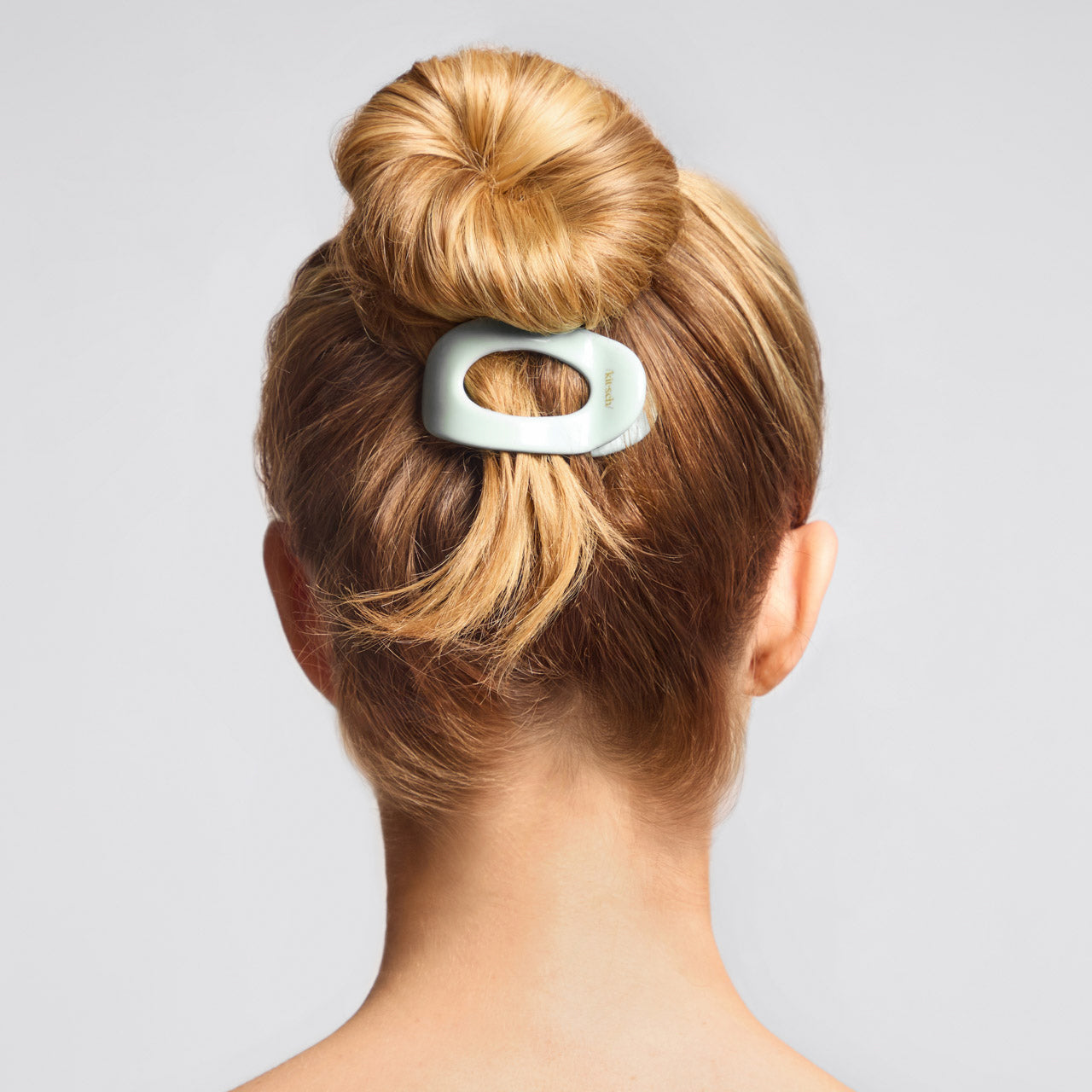 مشبك سحابة صغير مسطح - ورقة مريمية