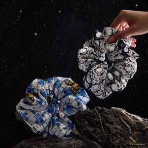 Star Wars™ & Kitsch Pillow Scrunchies® de satén de R2-D2 & Stormtroopers