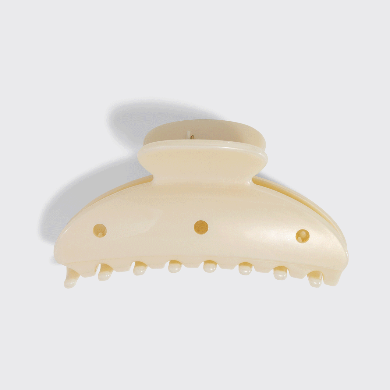 KitschPop™️ Curved Claw Clip & Charms in Pearlized Cream