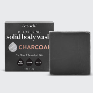 Savon nettoyant pour le corps détoxifiant au charbon de bois